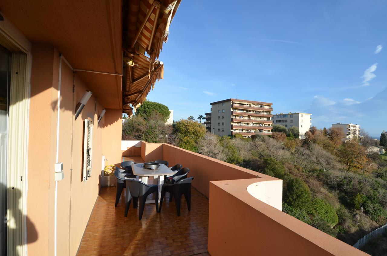 Appartement Rooftop 8 Personnes Grande Terrasse Avec Parking Quartier Aeroport Nice Luaran gambar