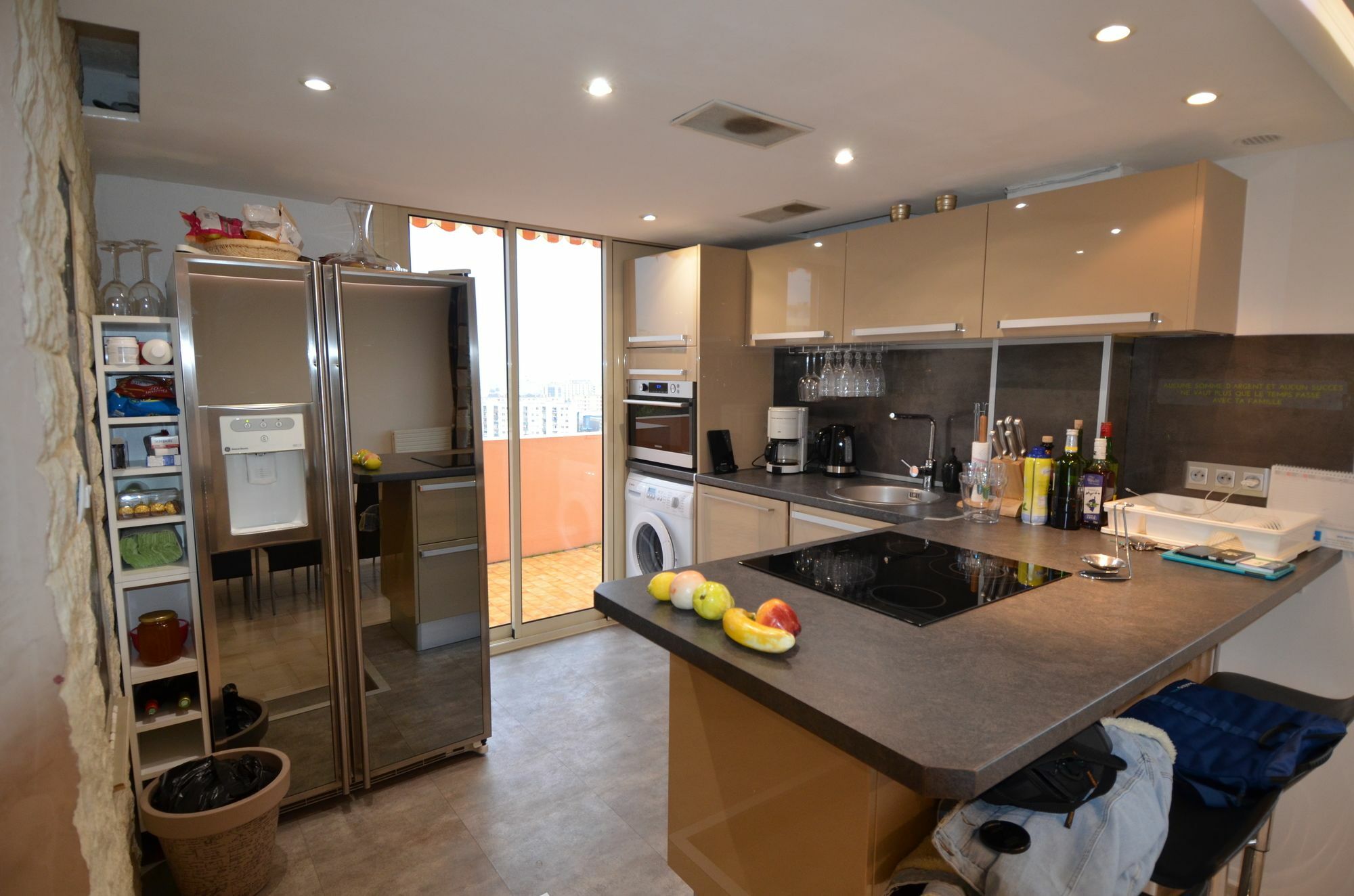 Appartement Rooftop 8 Personnes Grande Terrasse Avec Parking Quartier Aeroport Nice Luaran gambar