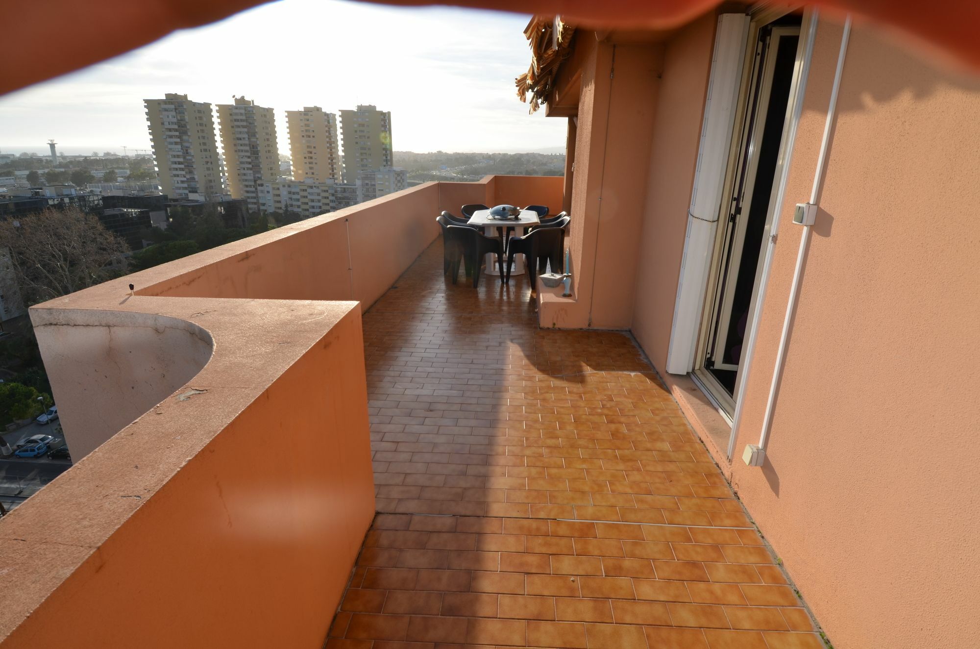 Appartement Rooftop 8 Personnes Grande Terrasse Avec Parking Quartier Aeroport Nice Luaran gambar