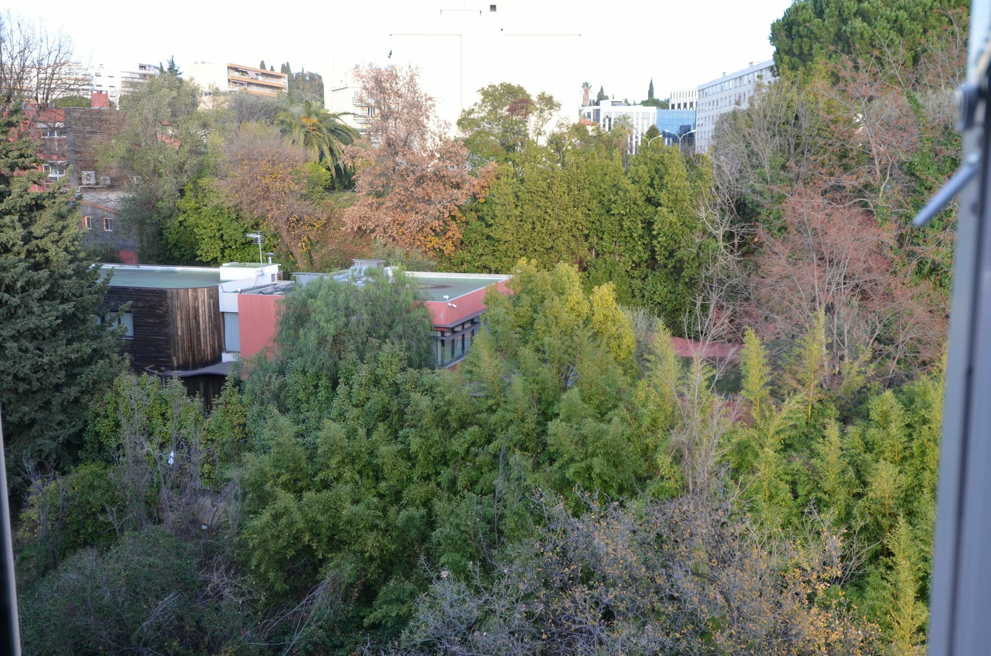 Appartement Rooftop 8 Personnes Grande Terrasse Avec Parking Quartier Aeroport Nice Luaran gambar